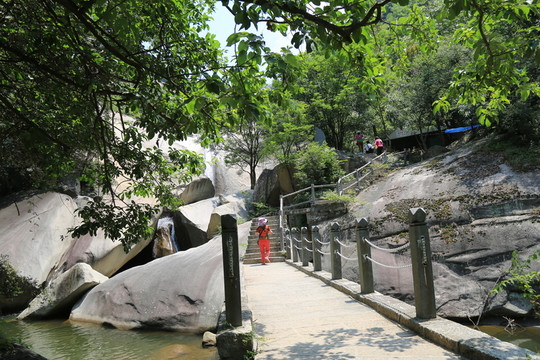 石步道