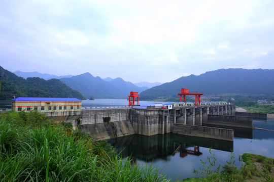 抱子石 水電站 風(fēng)光