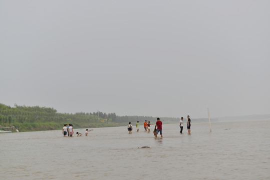 黃河戲水 黃河游玩