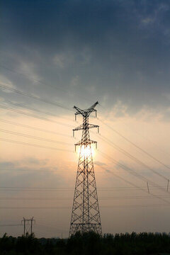 供電 高壓線 電塔 鐵塔 電線