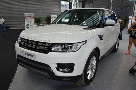 跑車