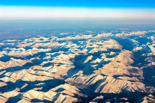 雪峰 大地