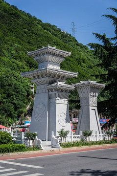 太白山 湯峪 山門