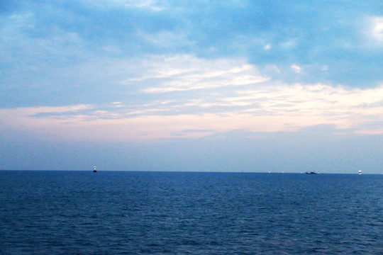 天空 藍(lán)色 大海 平靜 黎明