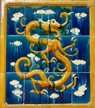 龍紋浮雕 龍
