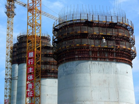 鐵路橋墩建筑工地