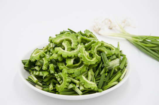 韭菜炒苦瓜