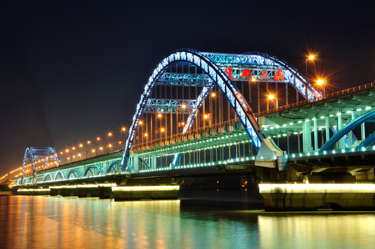杭州復(fù)興大橋夜景