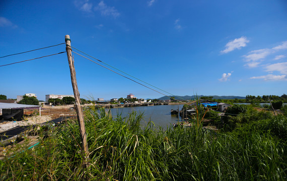 陽西 蠔鄉(xiāng) 紅木山村