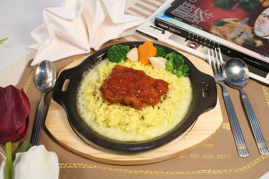 鐵板照燒雞排飯