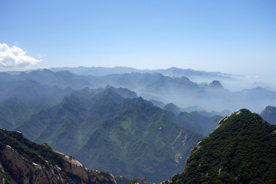 華山 山脈 云霧 群山 青山