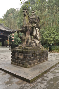 甘寧像 側(cè)拍