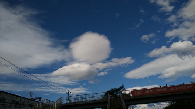 天空 云朵