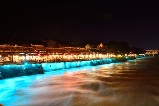 南橋夜景