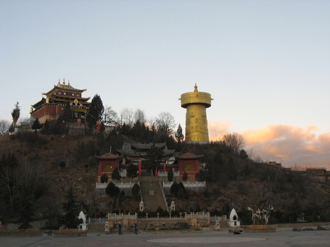 獨(dú)克宗古城