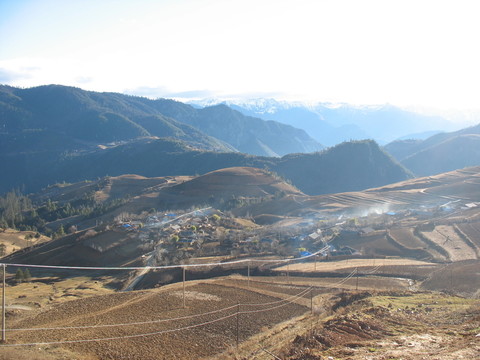 山里村莊