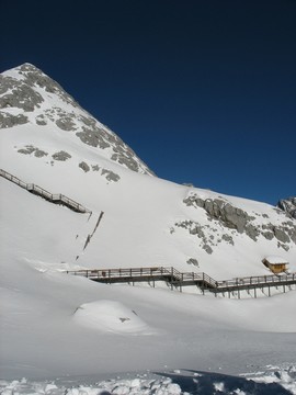 雪山步道