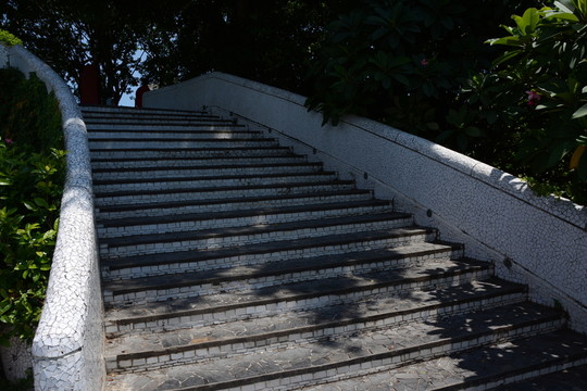 臺(tái)階