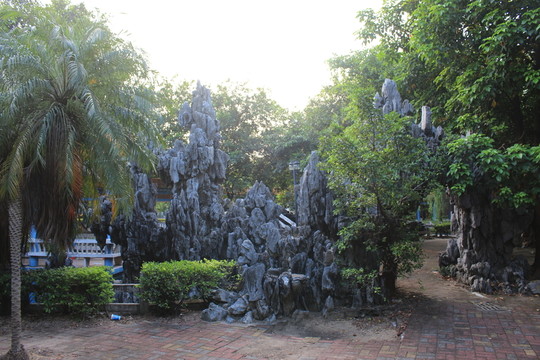 公園假山
