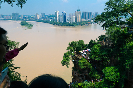 樂山旅游