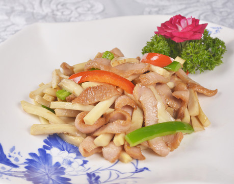 豬脛肉炒杏鮑菇