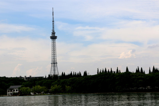 鐵塔