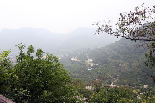 山谷  山區(qū)風(fēng)景