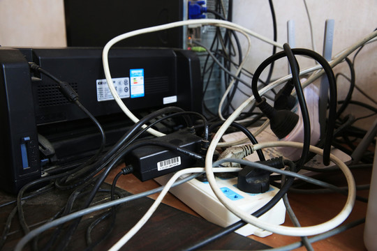 排插 用電 插頭 凌亂 機(jī)器