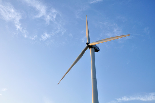 諸暨東白山風(fēng)力發(fā)電機