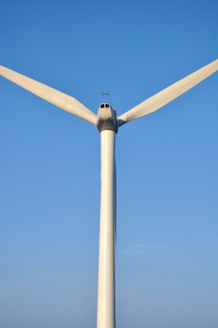 諸暨東白山風(fēng)力發(fā)電機(jī)