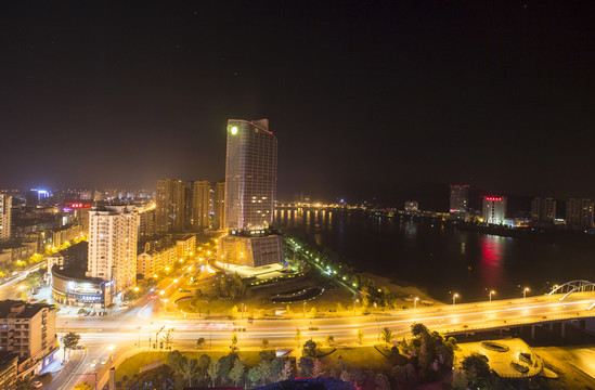 桐廬夜景