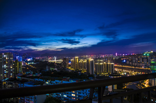 高清城市夜景圖