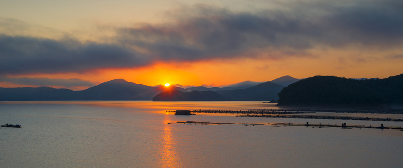 桓龍湖日出