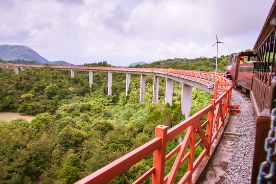 東部華僑城小火車