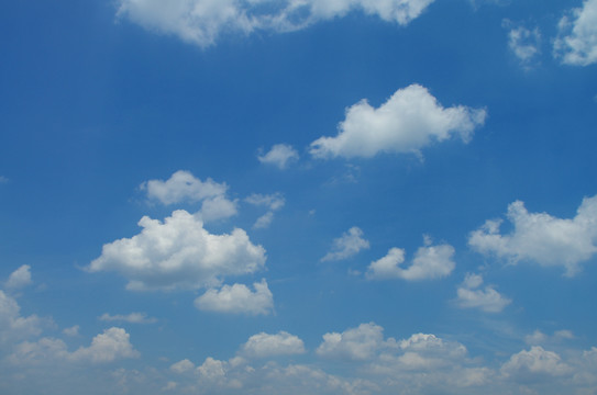 天空 白云