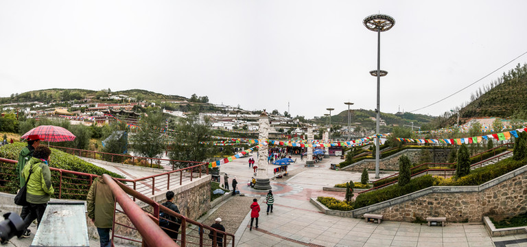 塔爾寺全景