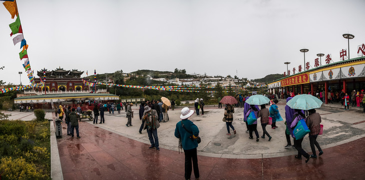 塔爾寺游人