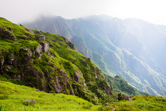 云霧山谷