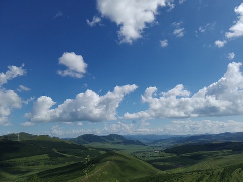 藍(lán)天白云