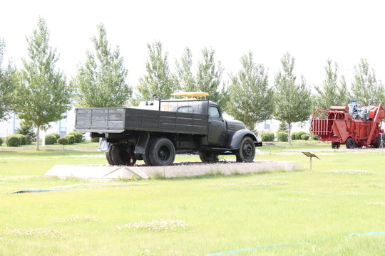 鶴山 農(nóng)機管理 解放 汽車