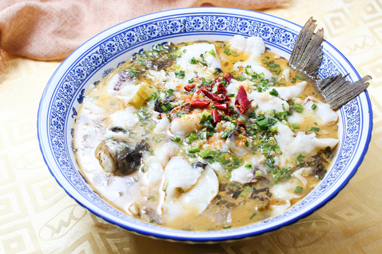 酸菜魚(yú)