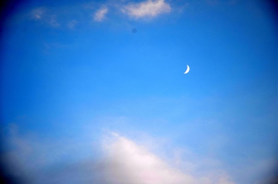 藍(lán)天白云 月亮 天空素材