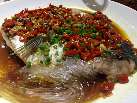 剁椒魚頭