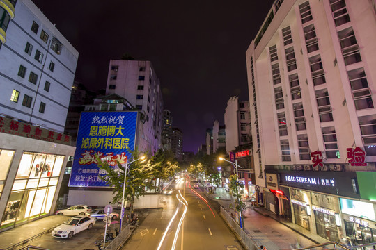 湖北省恩施市清江東路夜景