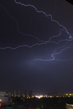 閃電