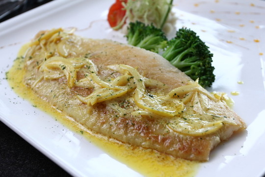龍利魚排