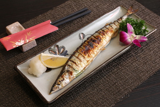 烤秋刀魚