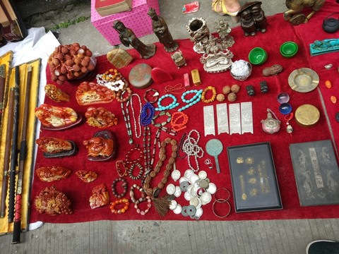 地攤商品