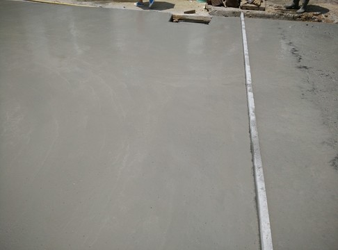 筑路