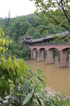 古鎮(zhèn)廊橋